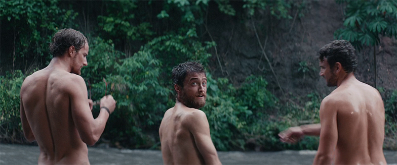 Daniel Radcliffe, Alex Russell e Joel Jackson aparece pelado no filme Jungle