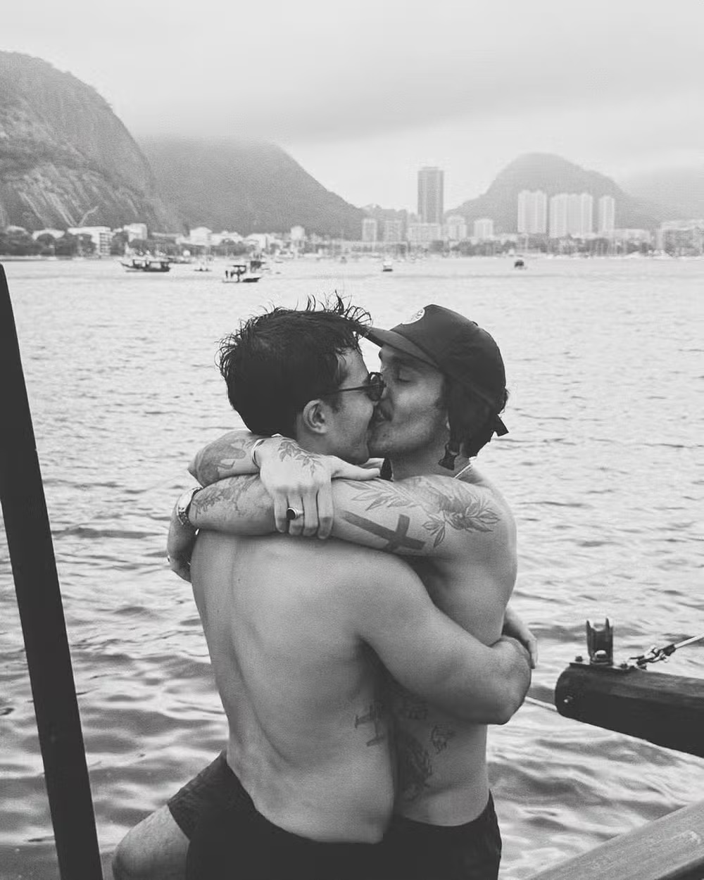 Mateus Pires e Junior Souto: casal gay